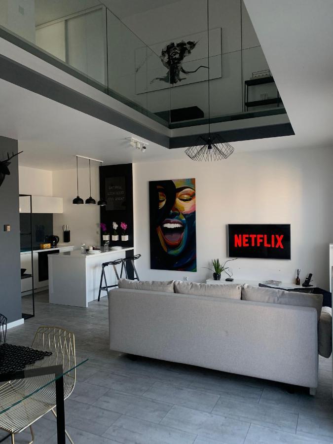 Two-Levels Penthouse With A Garden In The City Center Apartment Lodz  Exterior photo