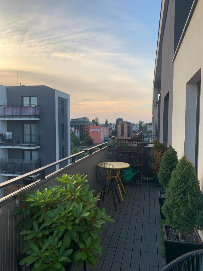 Two-Levels Penthouse With A Garden In The City Center Apartment Lodz  Exterior photo